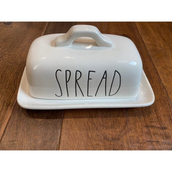 Rae Dunn SPREAD Butter dish - Picture 1 of 3